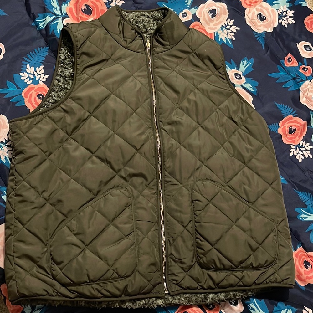 green reversible vest